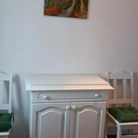 Pod Kasztanami *
