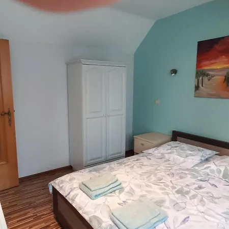 Pod Kasztanami Apartamento
