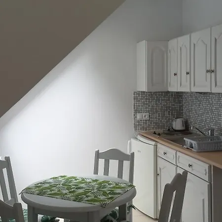 Lägenhet Pod Kasztanami