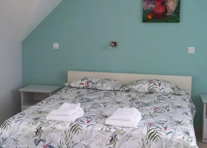 Pod Kasztanami Lägenhet Zarnowska